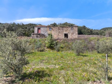 Quinta T0 para Venda em Orjais