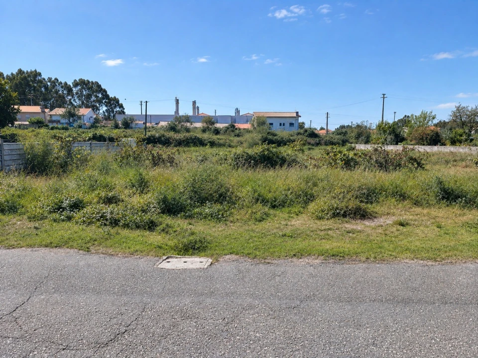 Terreno para Venda em Ferreira Foto 1