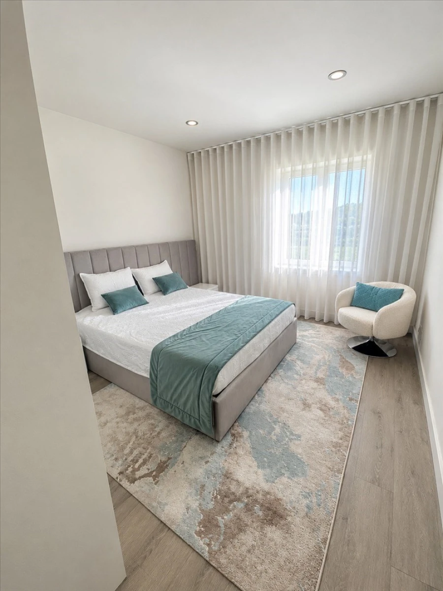 Apartamento T2 para Venda em Baltar Foto 4