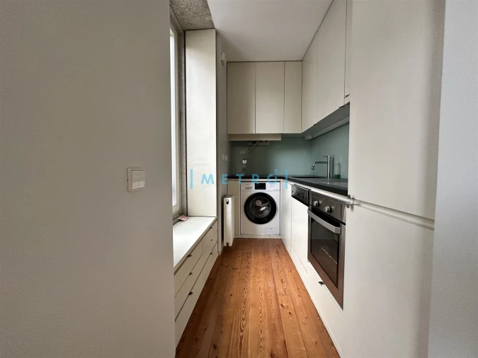 Apartamento T2 para Arrendamento em Cedofeita, Santo Ildefonso, Sé, Miragaia, São Nicolau e Vitória Foto 4
