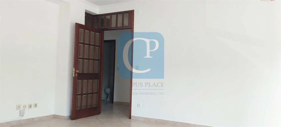 Apartamento T3 para Arrendamento em São Mamede de Infesta e Senhora da Hora Foto 9