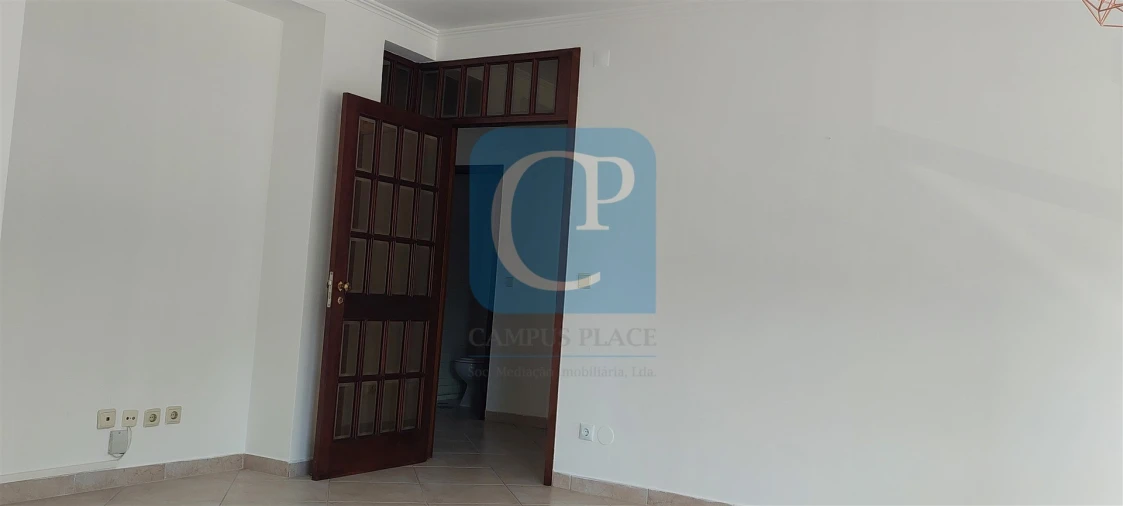 Apartamento T3 para Arrendamento em São Mamede de Infesta e Senhora da Hora Foto 8