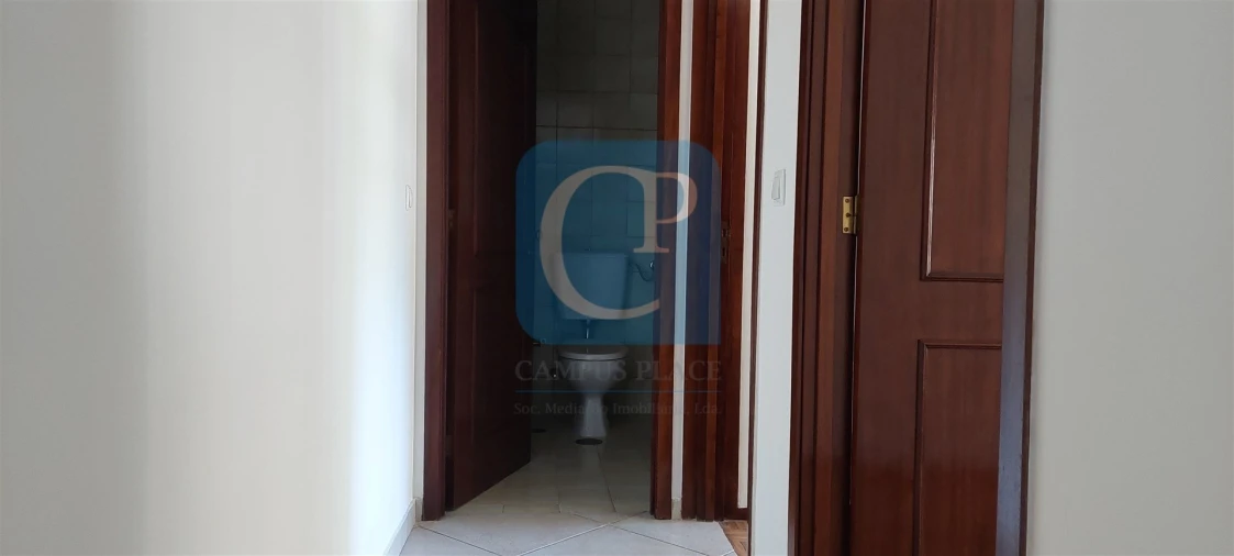 Apartamento T3 para Arrendamento em São Mamede de Infesta e Senhora da Hora Foto 6
