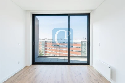 Apartamento T1 para Arrendamento em Pedrouços