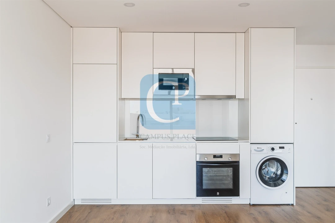 Apartamento T1 para Arrendamento em Pedrouços Foto 7