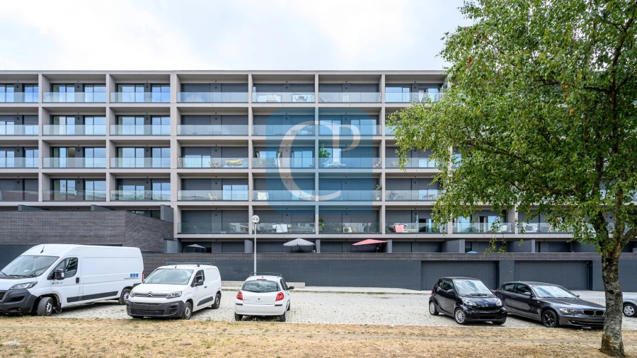 Apartamento T1 para Arrendamento em Pedrouços
