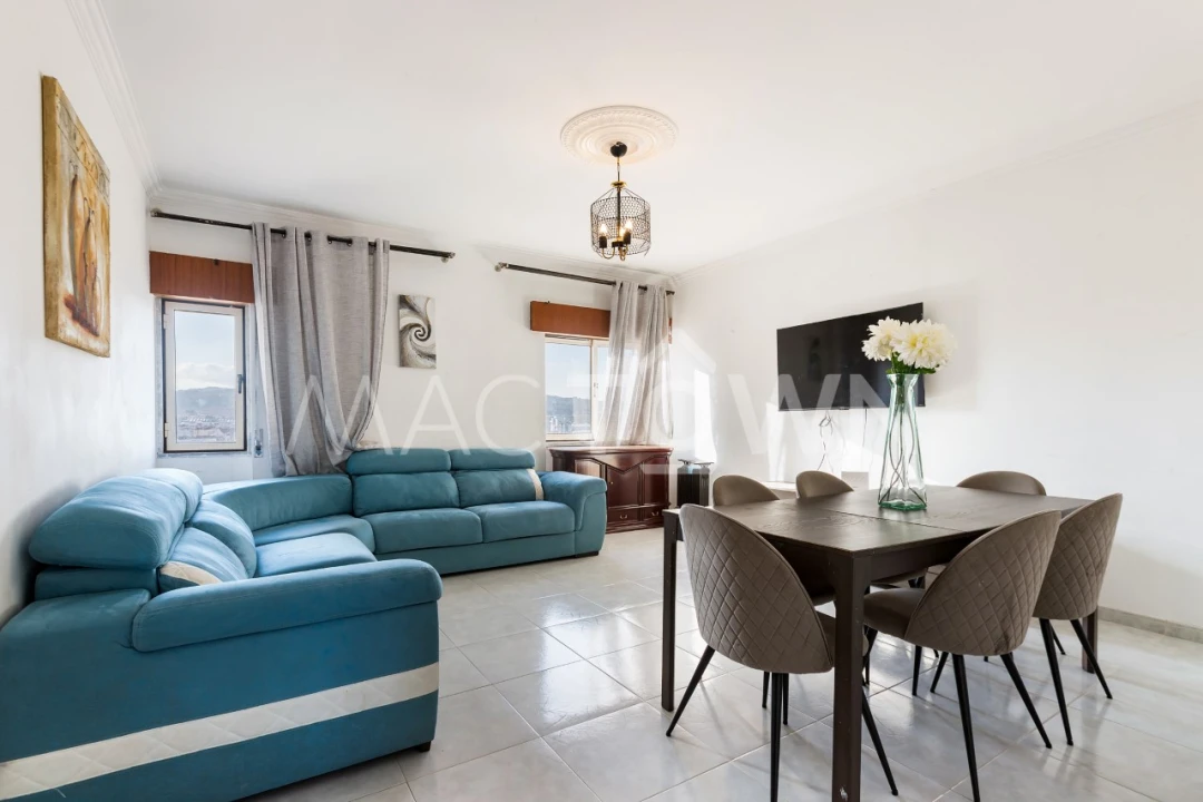 Apartamento T3 para Venda em Carregado e Cadafais Foto 1