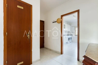 Apartamento T3 para Venda em Carregado e Cadafais