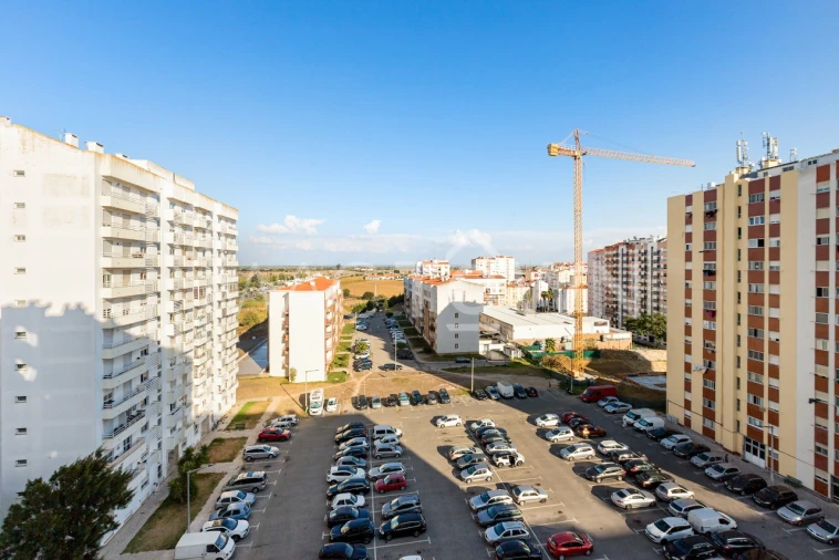 Apartamento T3 para Venda em Carregado e Cadafais Foto 22