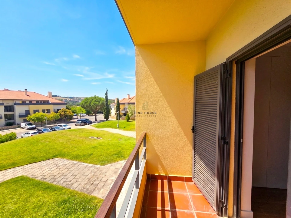 Apartamento T2 para Arrendamento em Alcabideche Foto 6