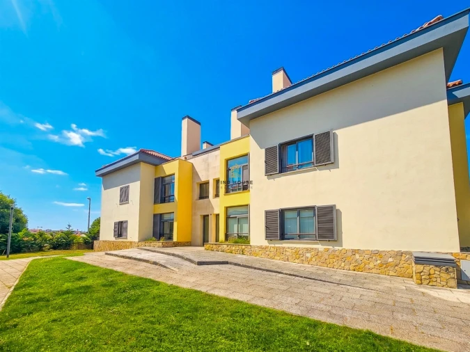Apartamento T2 para Arrendamento em Alcabideche Foto 5