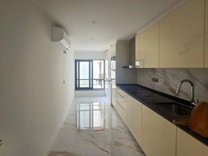 Apartamento T2 para Arrendamento em Alcabideche Foto 15