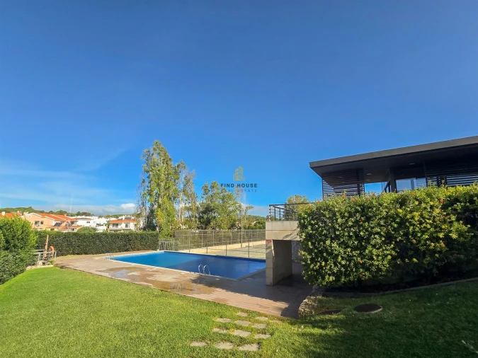 Apartamento T2 para Arrendamento em Alcabideche Foto 2