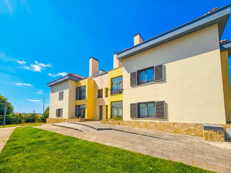 Apartamento T2 para Arrendamento em Alcabideche Foto 5