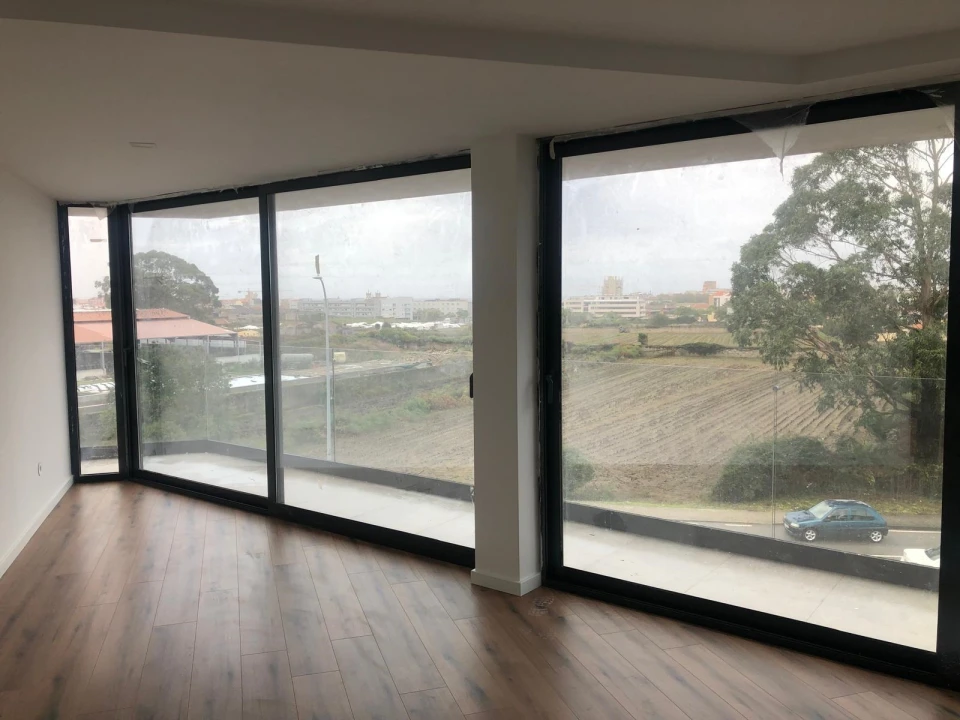 Apartamento T1 para Arrendamento em Póvoa de Varzim, Beiriz e Argivai Foto 2