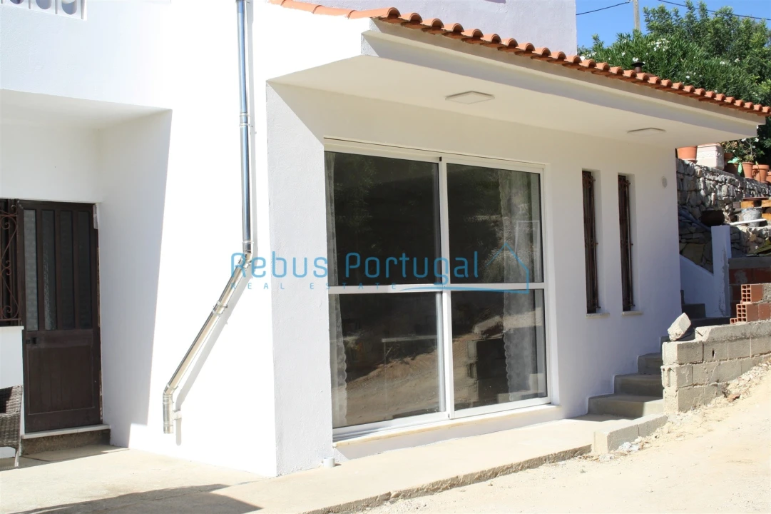 Moradia T4 para Venda em Santa Barbara de Nexe Foto 31