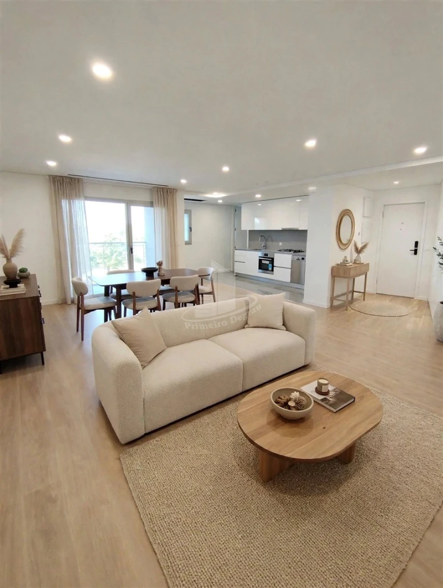 Apartamento T3 para Venda em São Vicente (Braga) Foto 2
