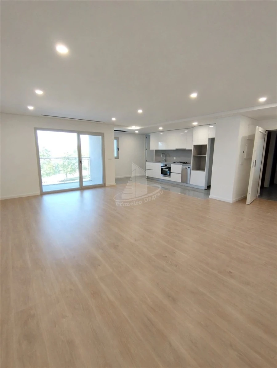 Apartamento T3 para Venda em São Vicente (Braga) Foto 3