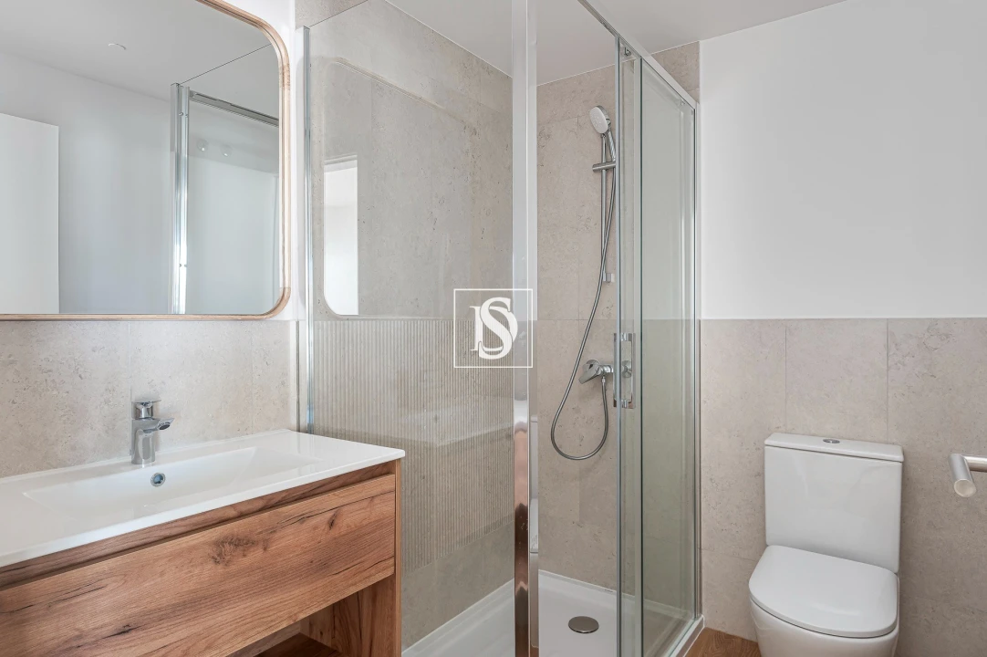 Apartamento T5 para Venda em Santo António dos Cavaleiros e Frielas Foto 38