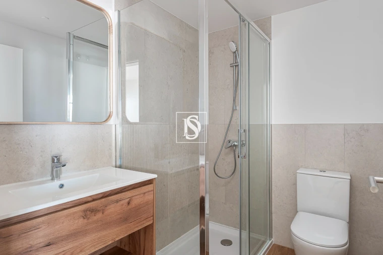 Apartamento T5 para Venda em Santo António dos Cavaleiros e Frielas Foto 38