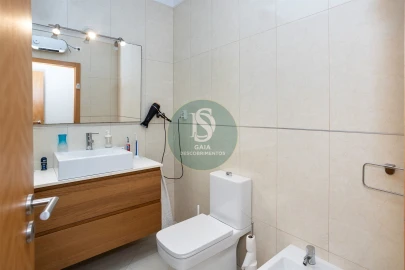 Moradia T4 para Venda em Alfena