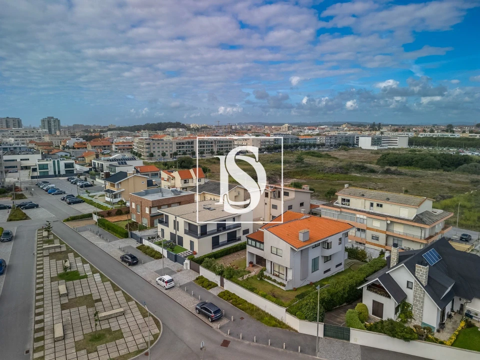 Moradia T4 para Venda em Vila do Conde Foto 64