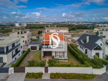 Moradia T4 para Venda em Vila do Conde