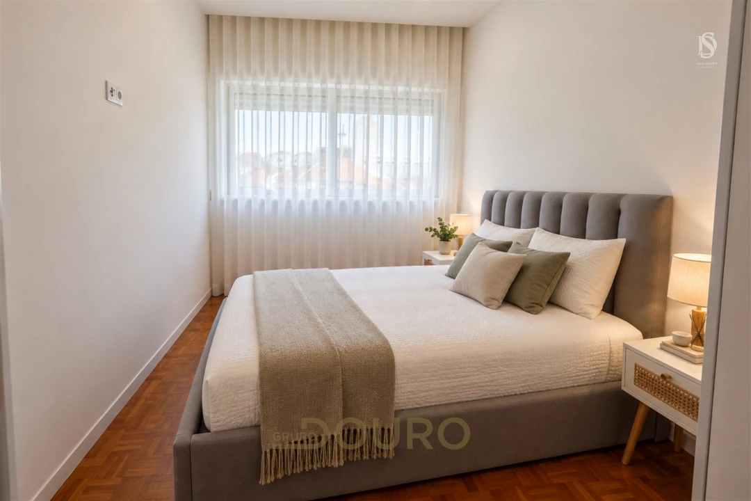 Apartamento T2 para Arrendamento em Cedofeita, Santo Ildefonso, Sé, Miragaia, São Nicolau e Vitória Foto 12