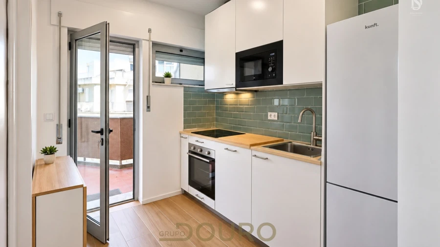Apartamento T2 para Arrendamento em Cedofeita, Santo Ildefonso, Sé, Miragaia, São Nicolau e Vitória