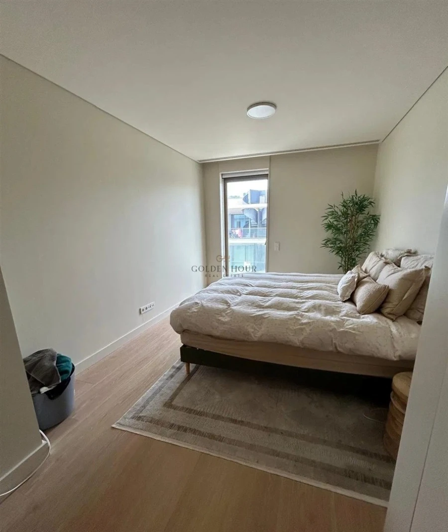 Apartamento T2 para Arrendamento em Canidelo Foto 11