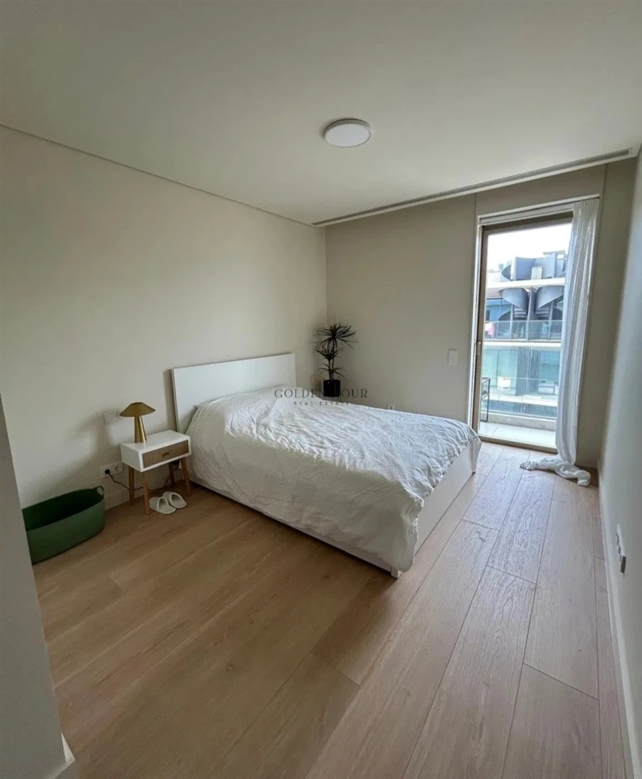 Apartamento T2 para Arrendamento em Canidelo Foto 6