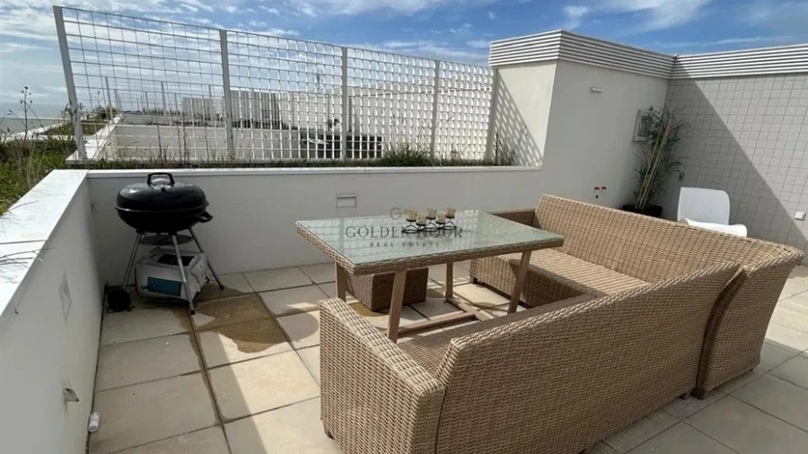 Apartamento T2 para Arrendamento em Canidelo