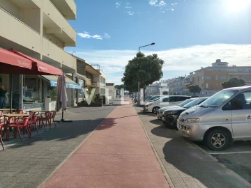 Apartamento T2 para Arrendamento em Eixo e Eirol