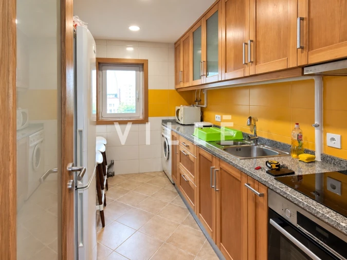 Apartamento T2 para Arrendamento em Eixo e Eirol Foto 2