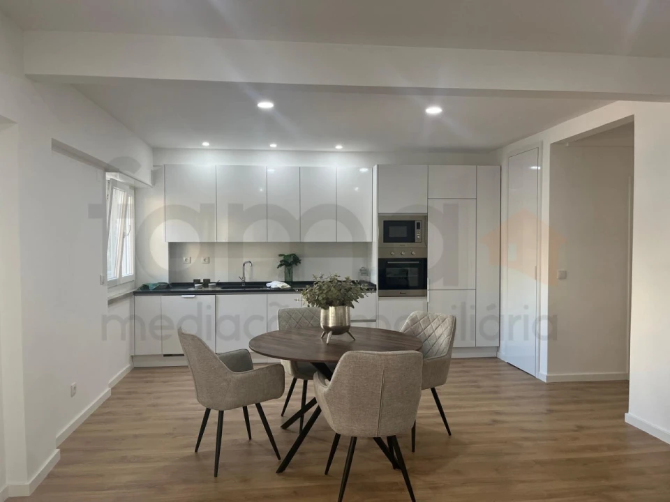 Apartamento T3 para Venda em Benfica Foto 21