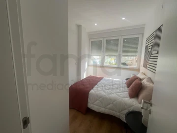 Apartamento T3 para Venda em Benfica