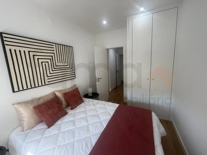 Apartamento T3 para Venda em Benfica Foto 9