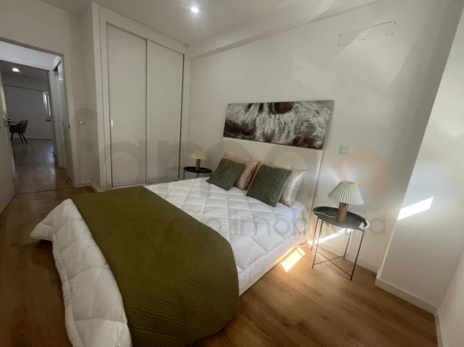 Apartamento T3 para Venda em Benfica Foto 17