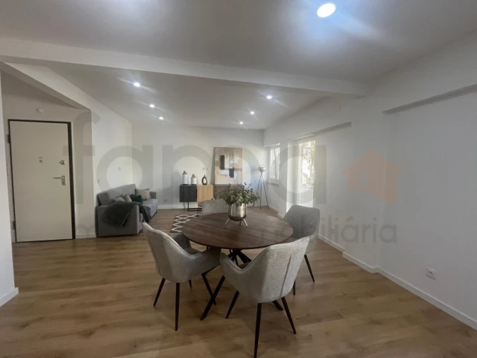 Apartamento T3 para Venda em Benfica Foto 25