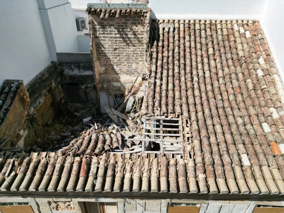 Moradia T2 para Venda em Lagos (São Sebastião e Santa Maria) Foto 13