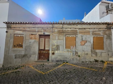 Moradia T2 para Venda em Lagos (São Sebastião e Santa Maria)