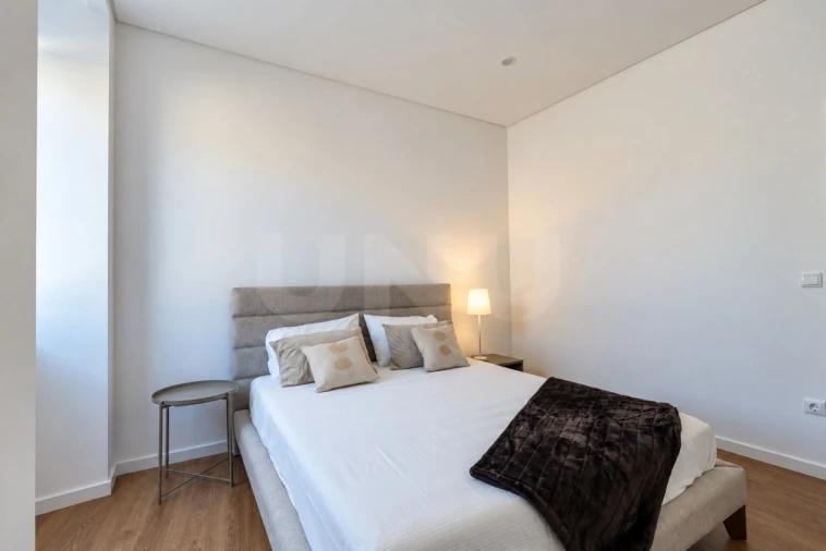 Apartamento T2 para Venda em Bombarral e Vale Covo Foto 14