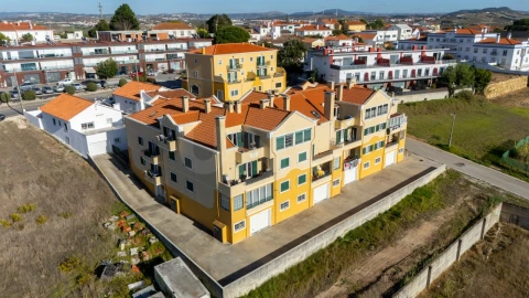 Apartamento T2 para Venda em São Pedro da Cadeira