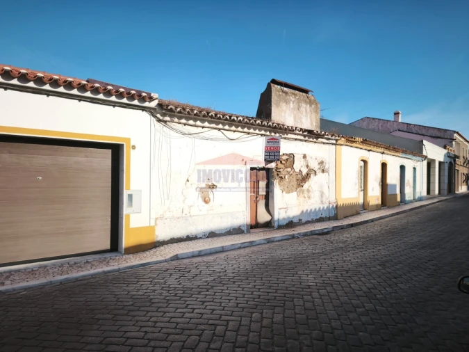 Moradia T1 para Venda em Bencatel Foto 4