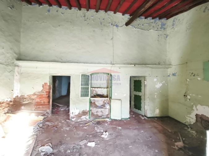 Moradia T1 para Venda em Bencatel Foto 6
