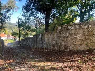 Moradia T2 para Venda em Formariz e Ferreira