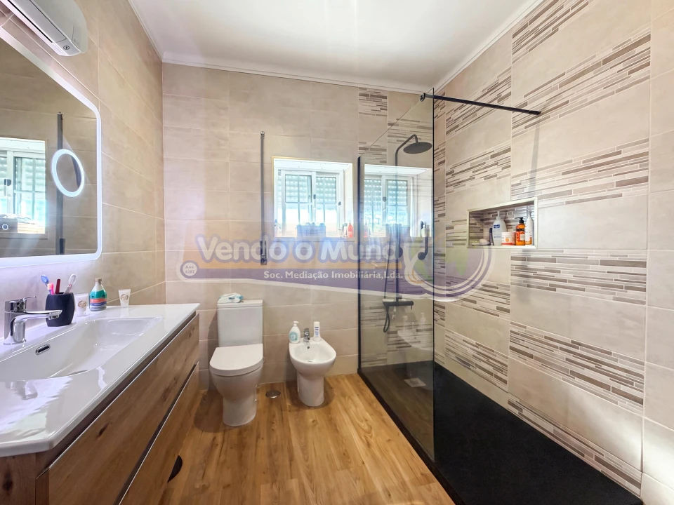 Apartamento T3 para Venda em Samora Correia Foto 19