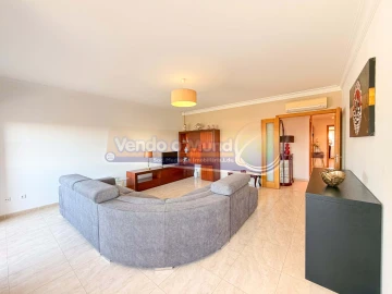 Apartamento T3 para Venda em Benavente