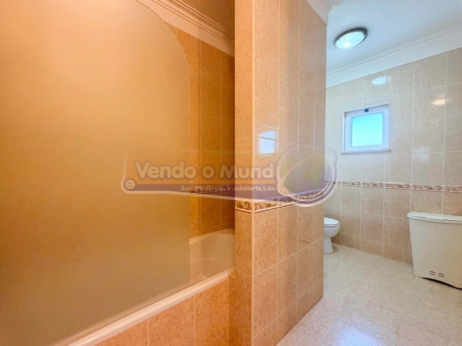 Apartamento T3 para Venda em Benavente Foto 16
