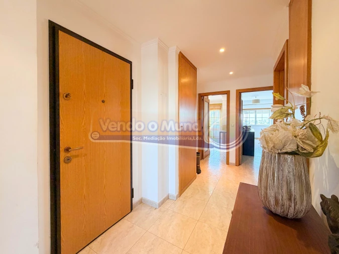 Apartamento T3 para Venda em Benavente Foto 14